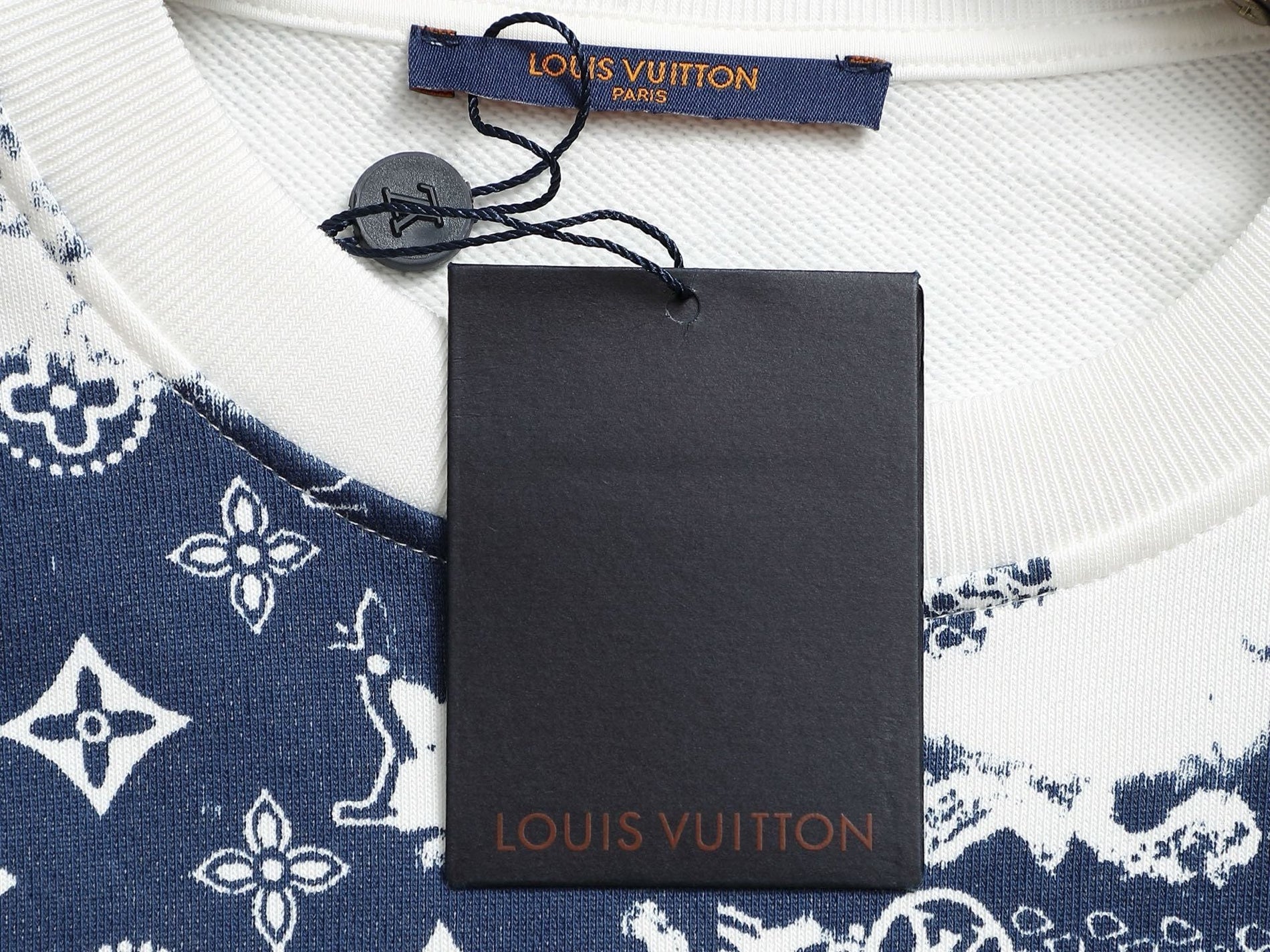 Louis Vuitton LV White Monogram Bandana Print Sweatshirt - image 6