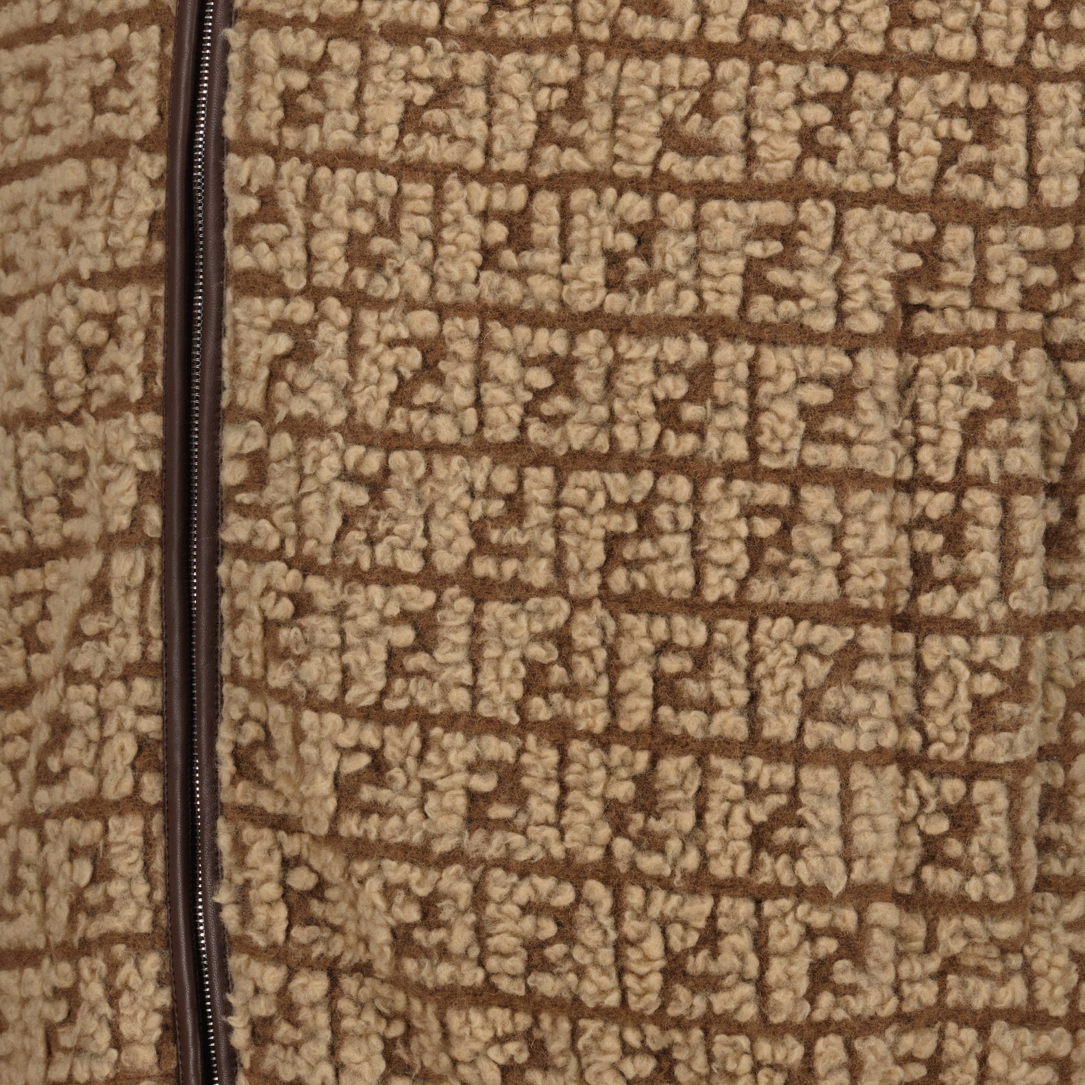 Fendi Sleeveless Jacket - image 5
