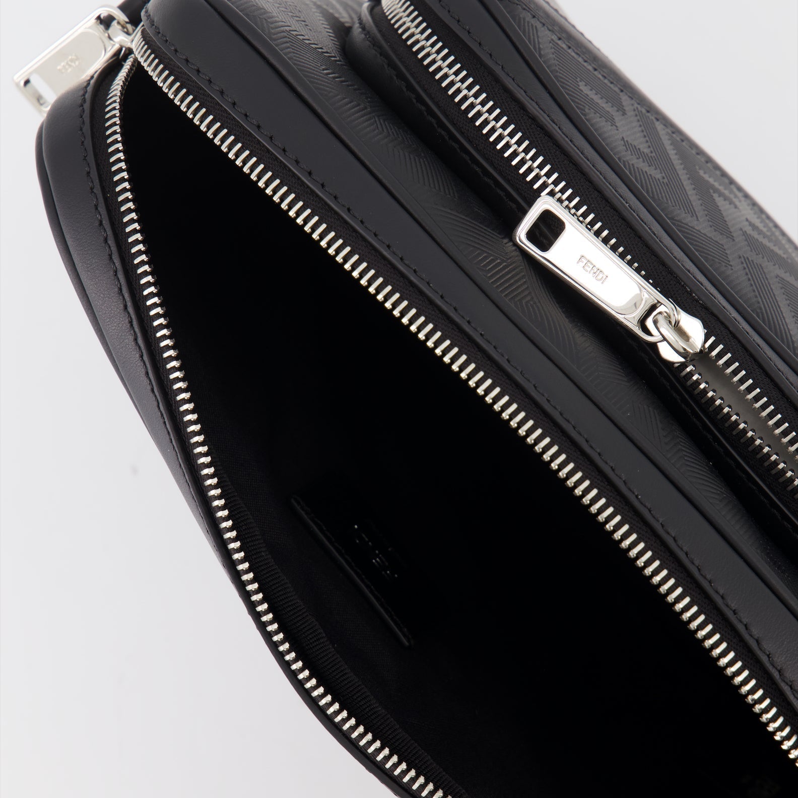 Fendi Fendi Shadow Diagonal Bag - image 4