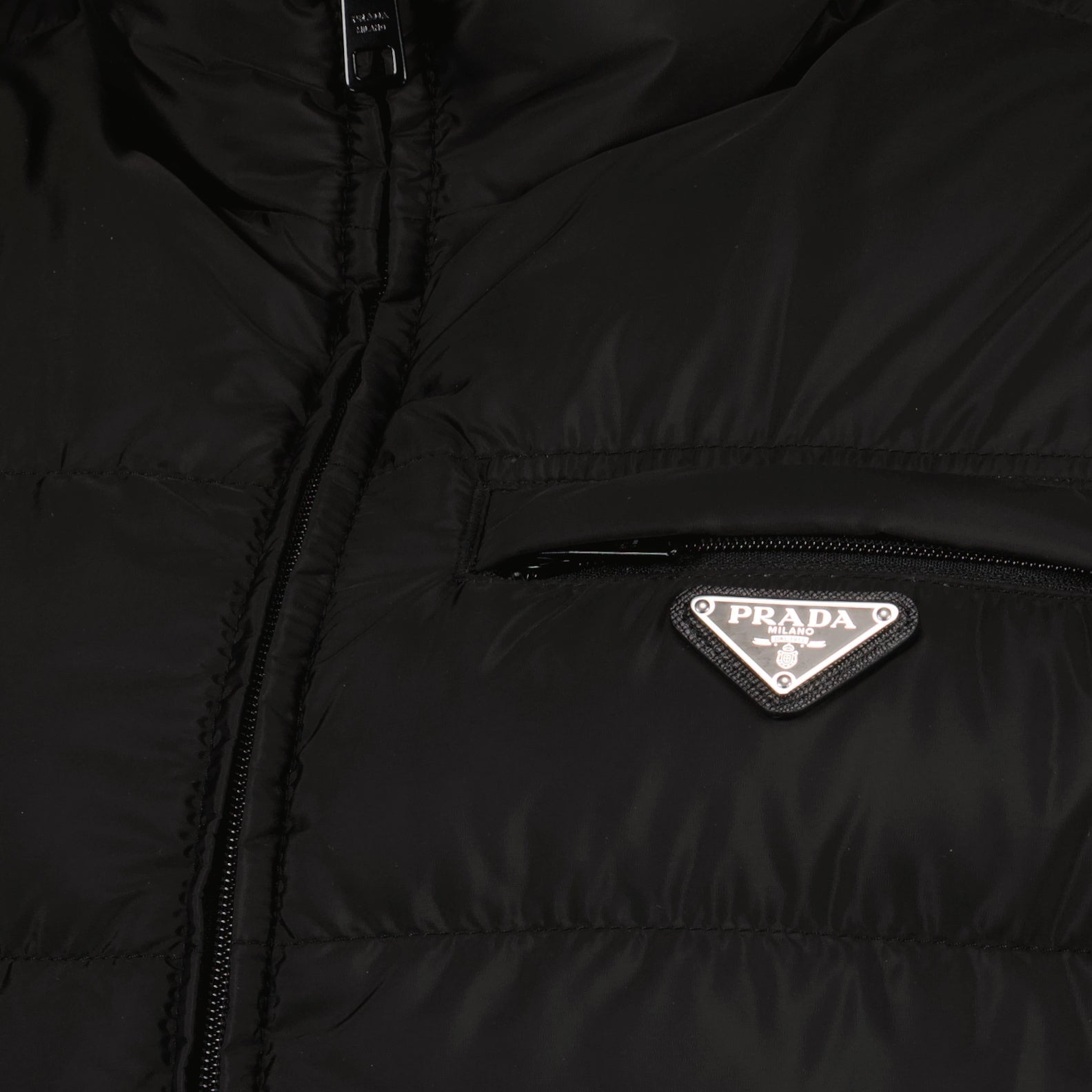Prada Sleeveless down jacket in Re-Nylon - image 5