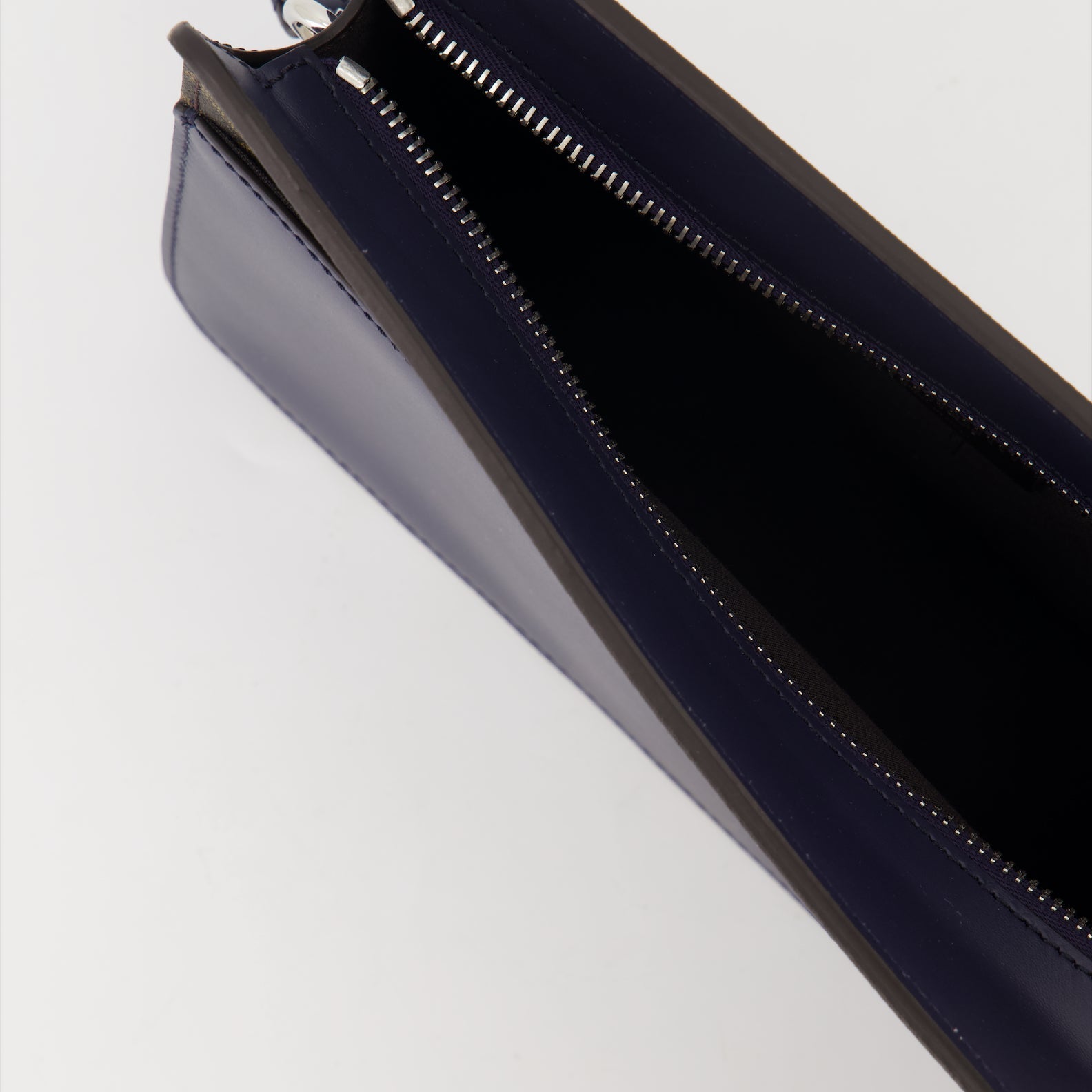 Fendi Pochette Standing Squared FF - image 4