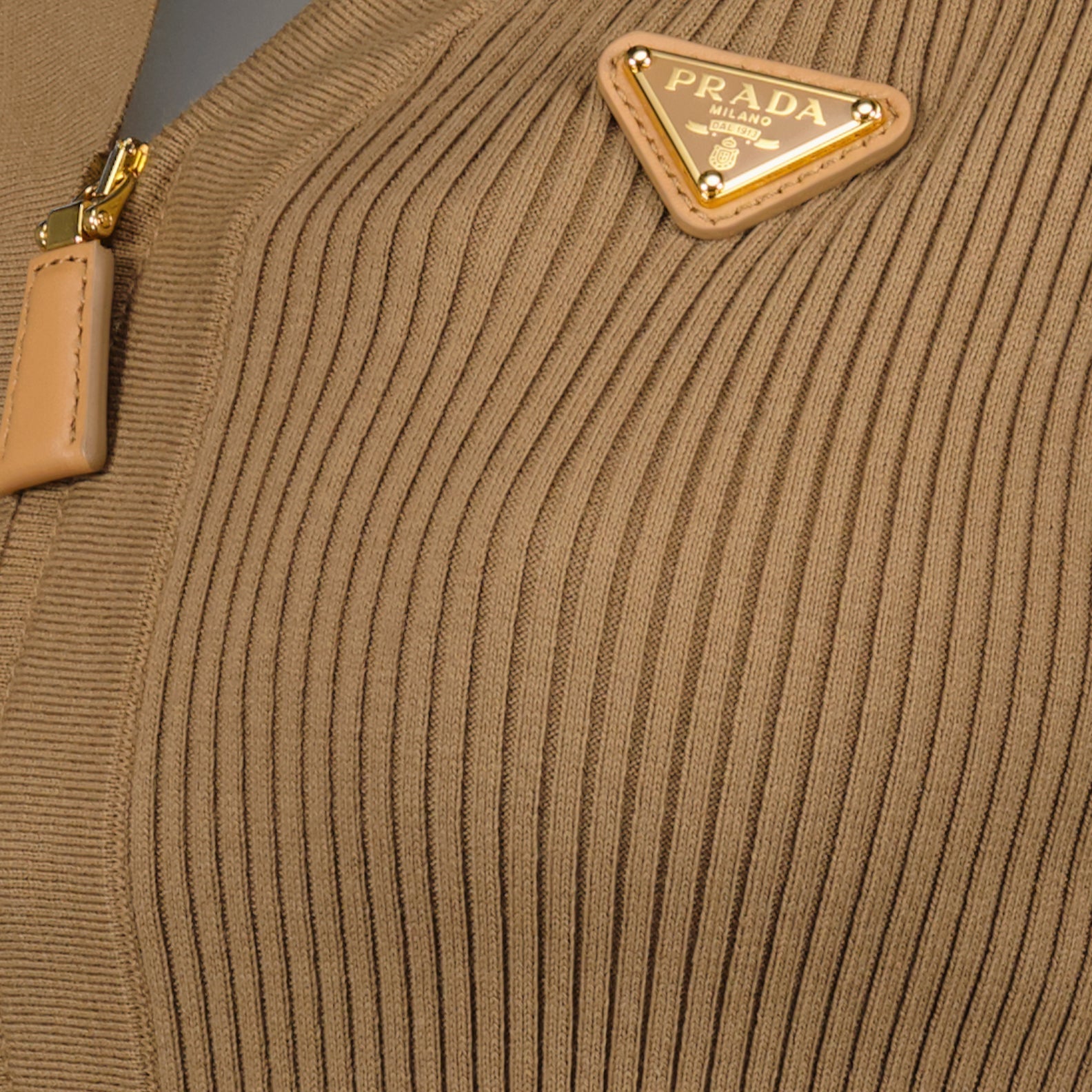 Prada Sleeveless Vest - image 5