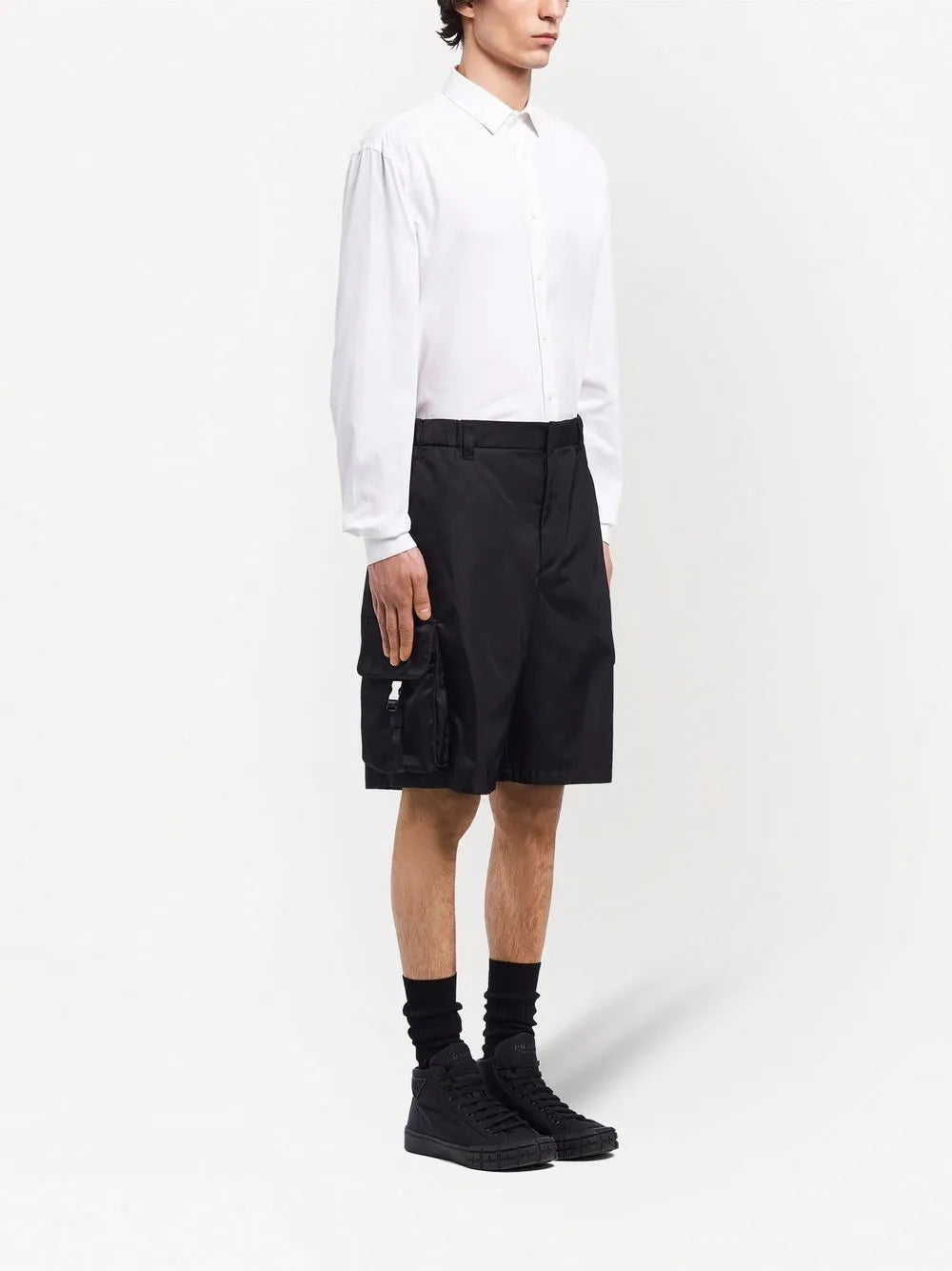 Prada Short cargo in Re-Nylon - image 3