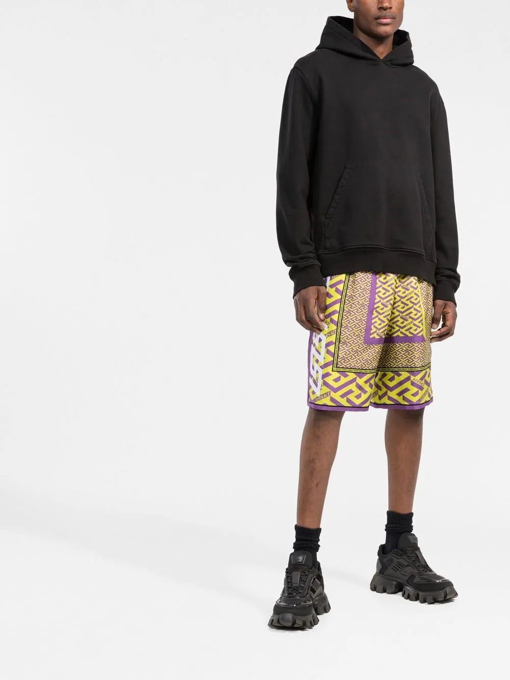 Versace Short Greca - image 2