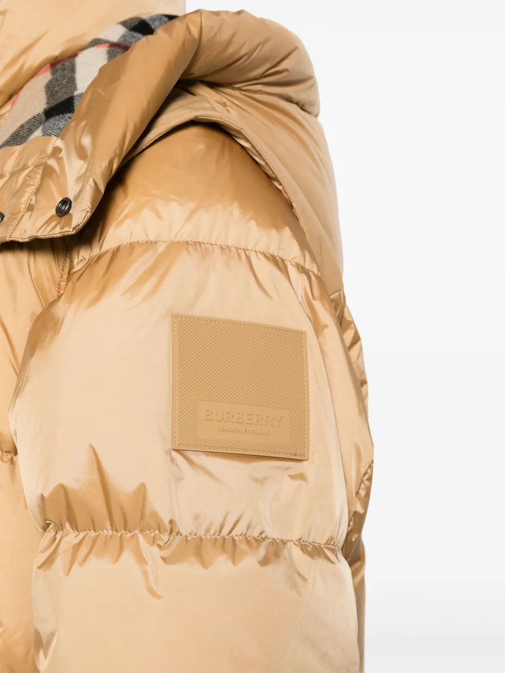 Burberry Puffer Jacket with Removable Sleeves - image 7