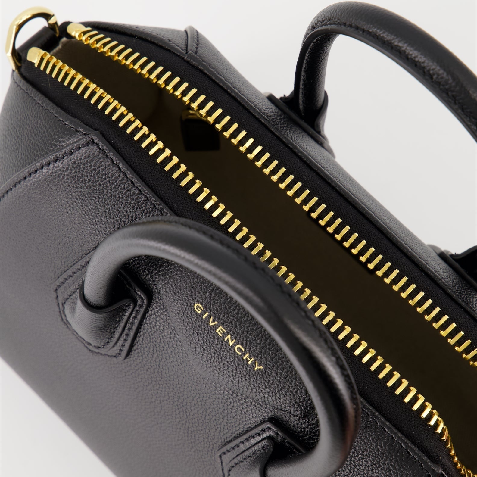 Givenchy Black Leather Antigona Top Handle Bag - image 4