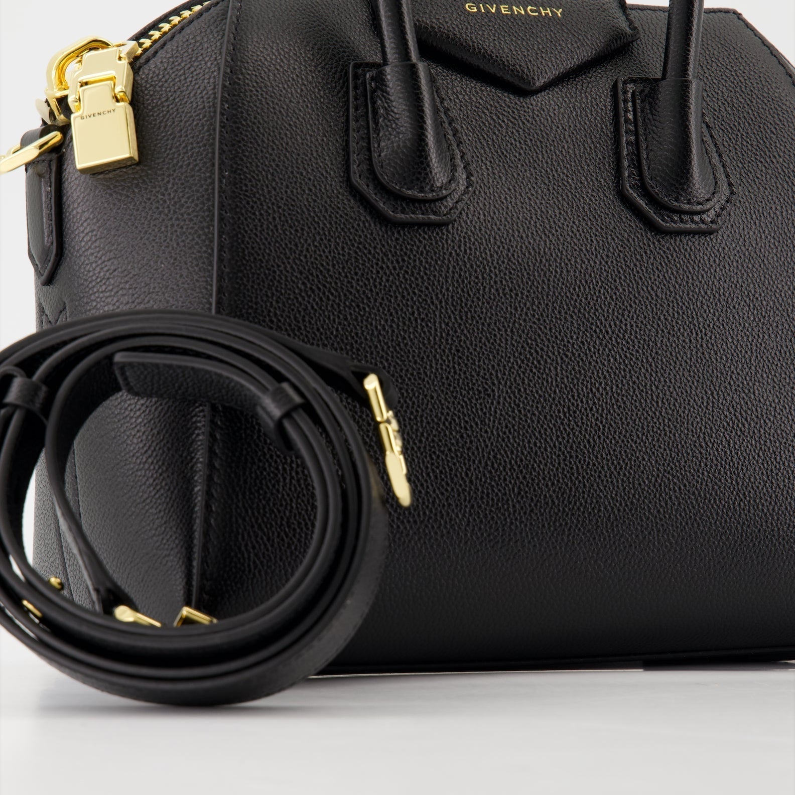 Givenchy Black Leather Antigona Top Handle Bag - image 3
