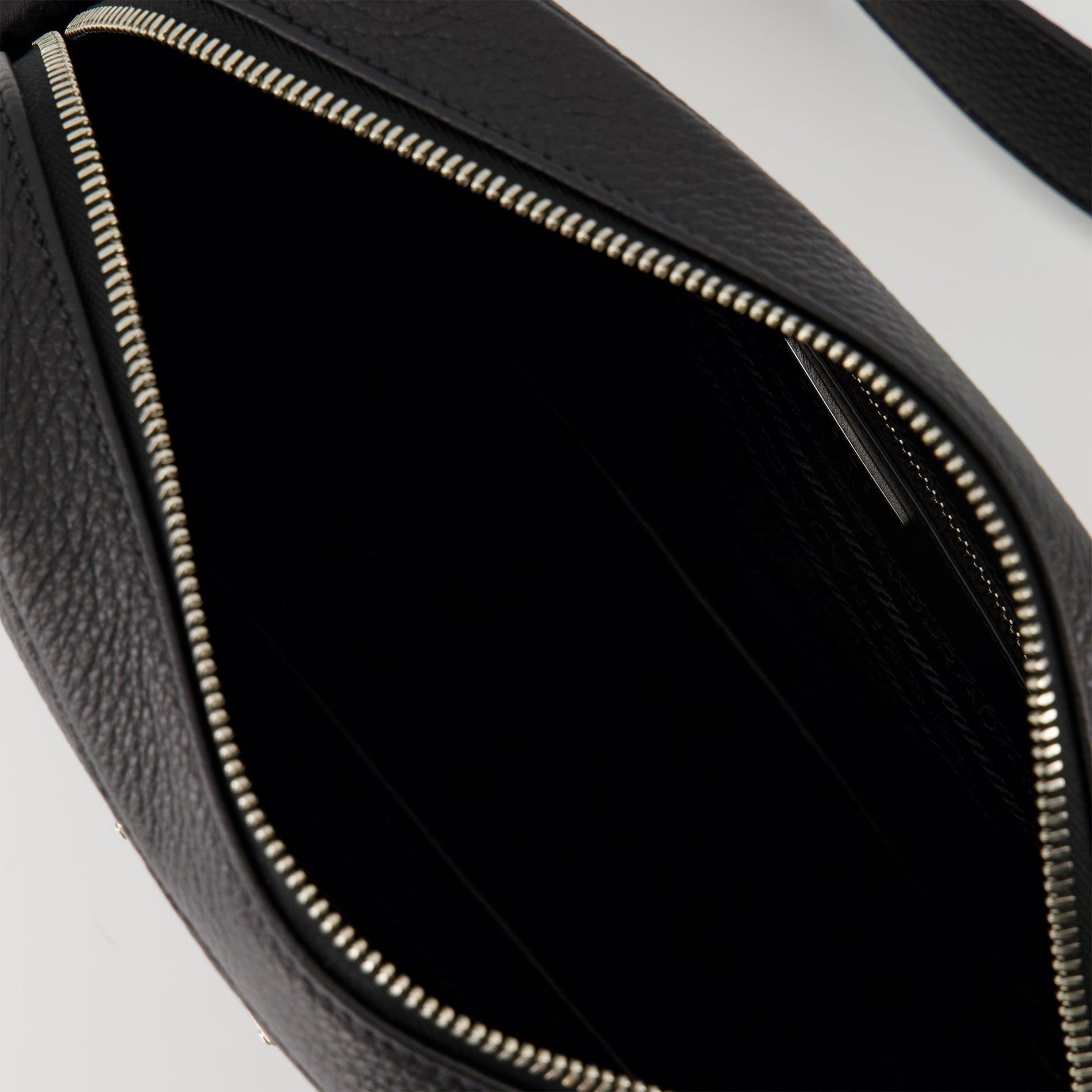 Prada Shoulder Bag - image 4