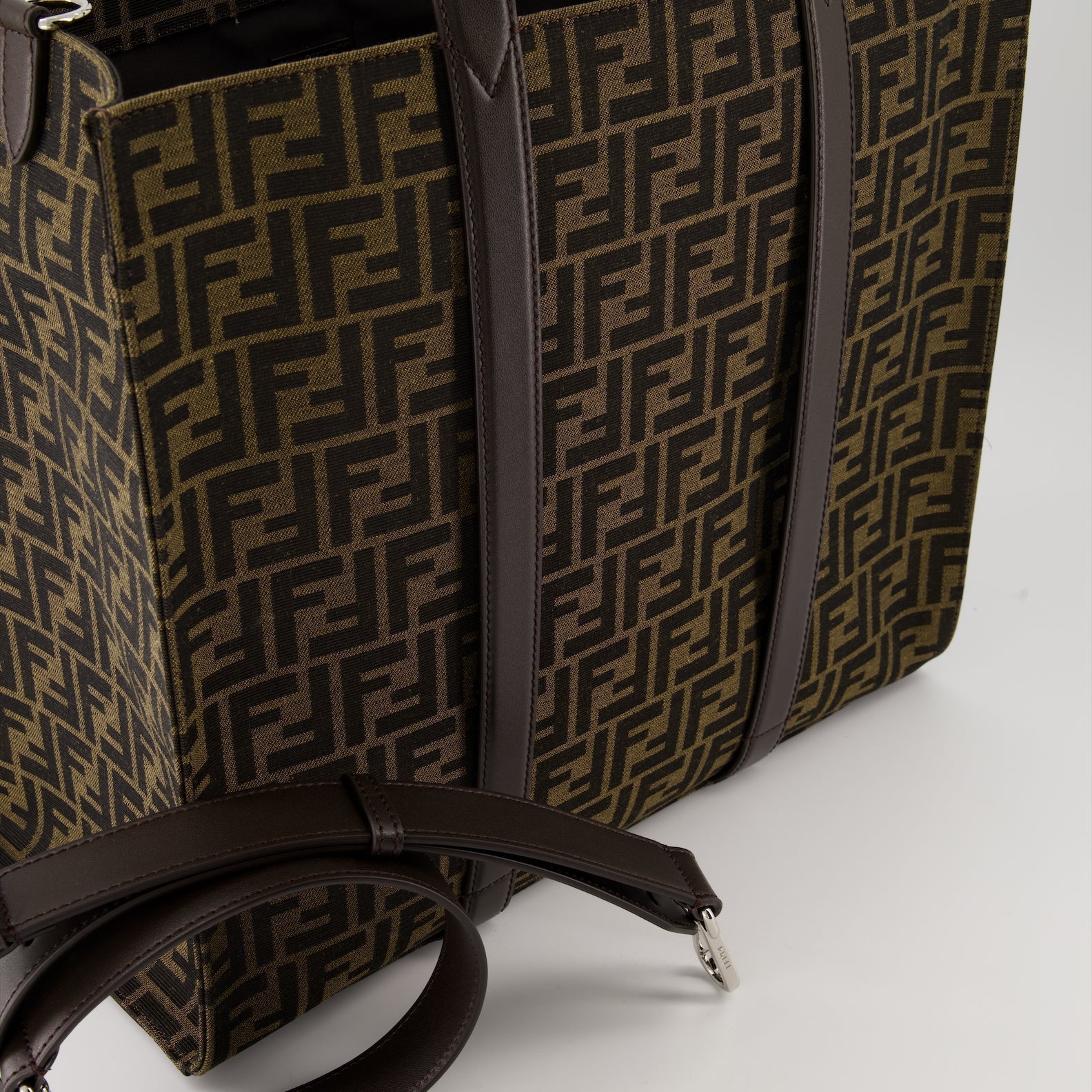 Fendi FF tote bag - image 3