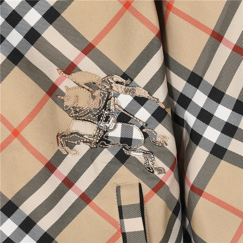 Burberry Reversible Vintage Check Hooded Jacket - image 4