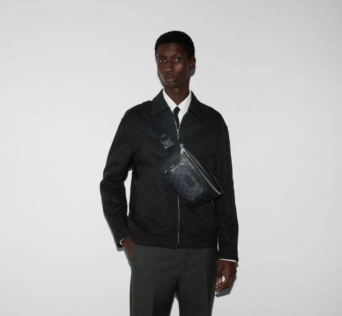 Gucci Black Leather Belt Bag - image 9