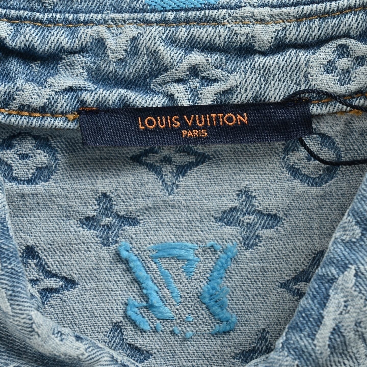 Louis Vuitton Monogram Denim Shirt – Light Blue Signature Jacquard - image 6