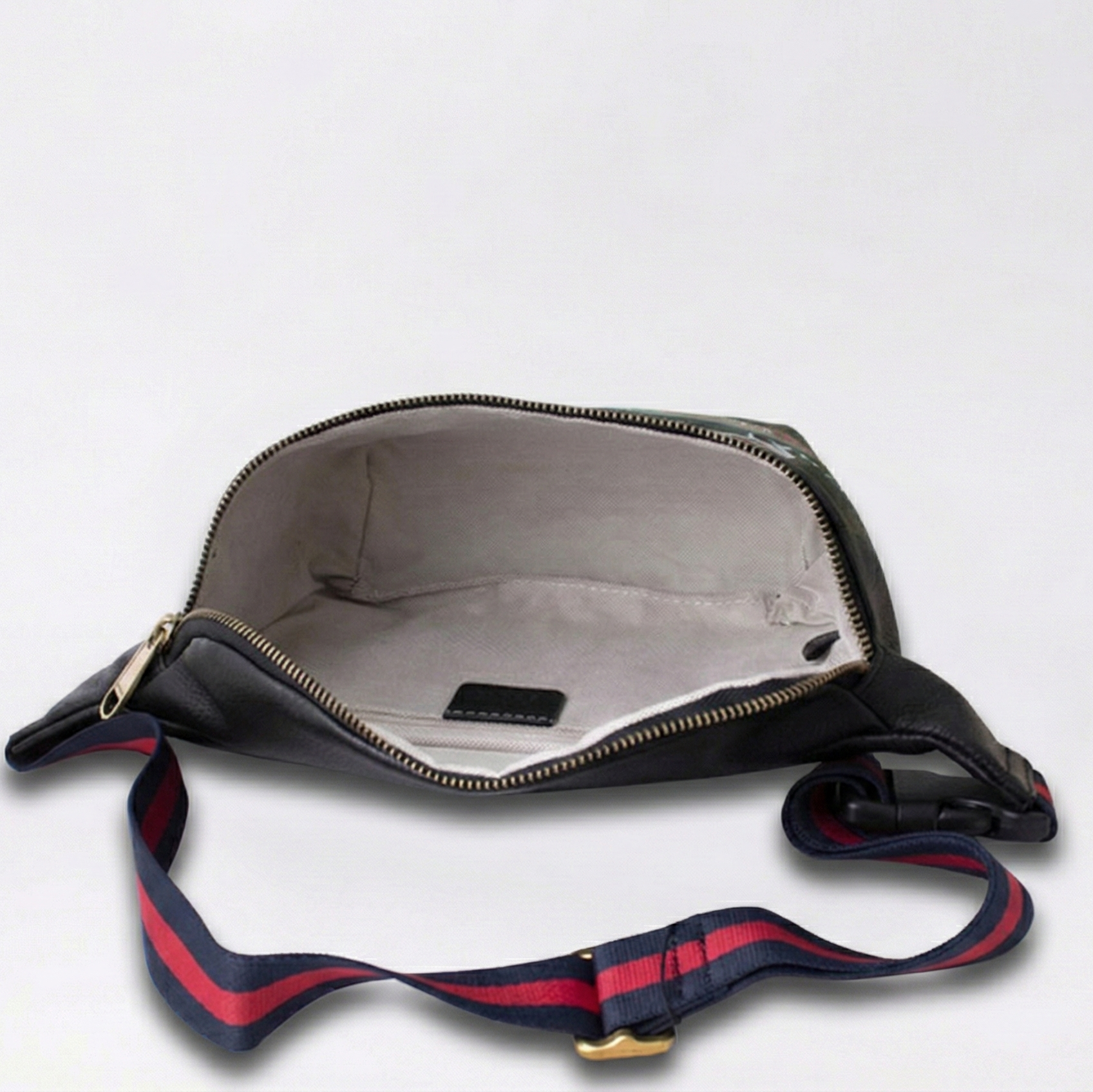 Gucci Logo Graffiti Leather Belt Bag - image 3