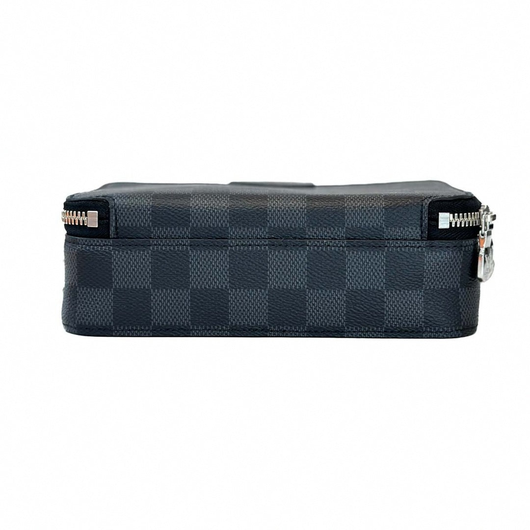 Louis Vuitton Damier Graphite Belt Bag / Crossbody Pouch - image 5