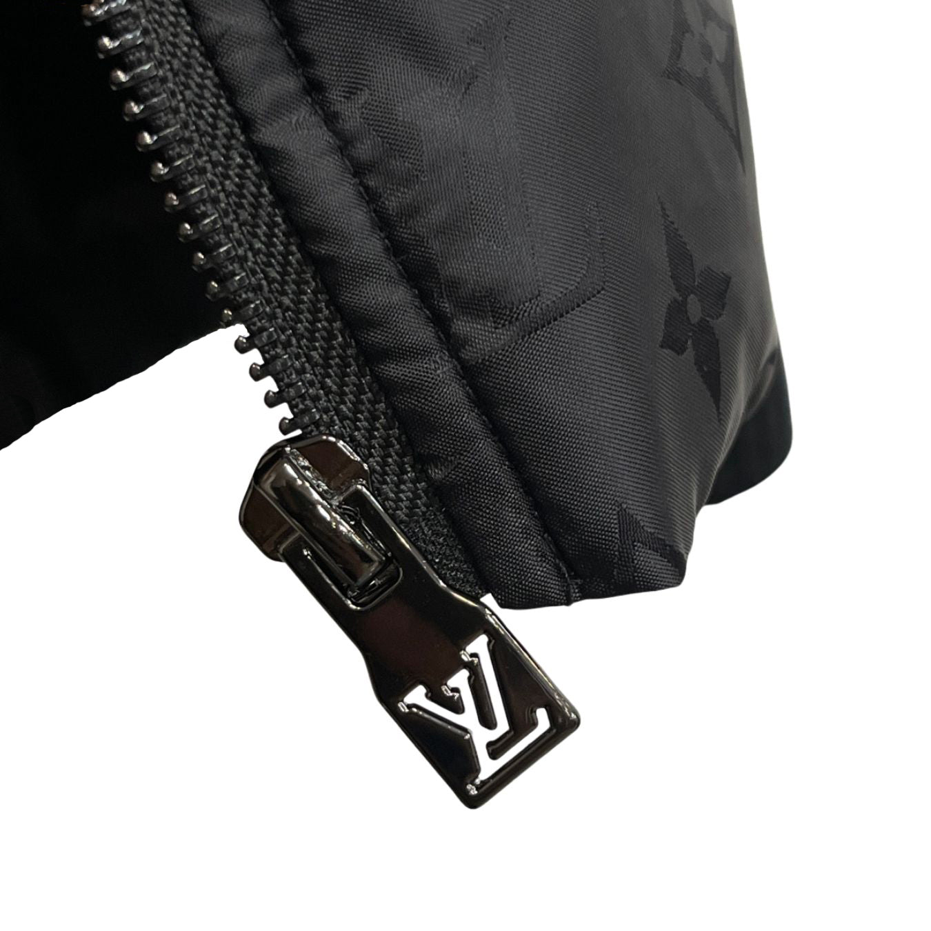 Louis Vuitton Monogram Hybrid Knit & Puffer Jacket - image 4