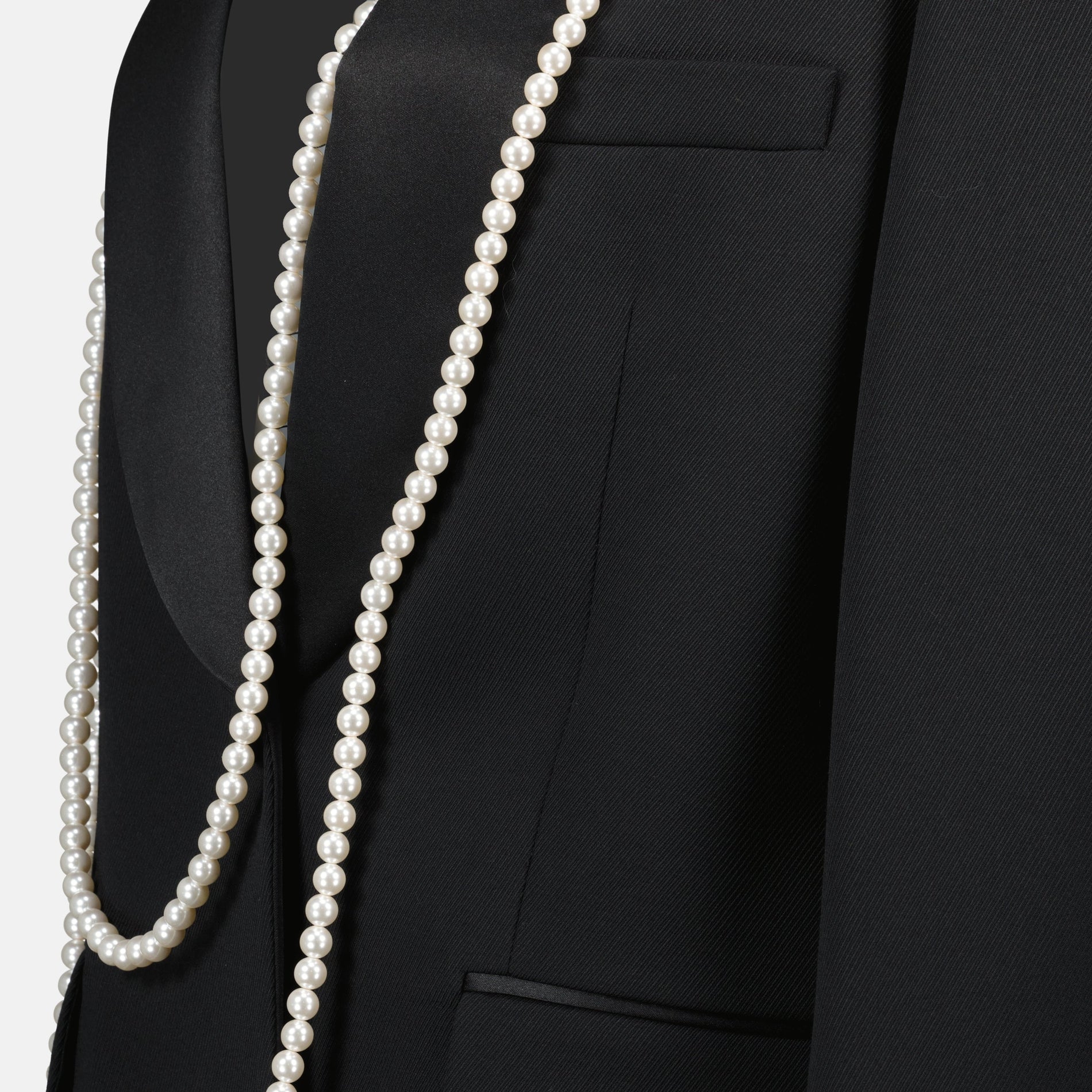 Moschino Blazer with Pearls - image 4