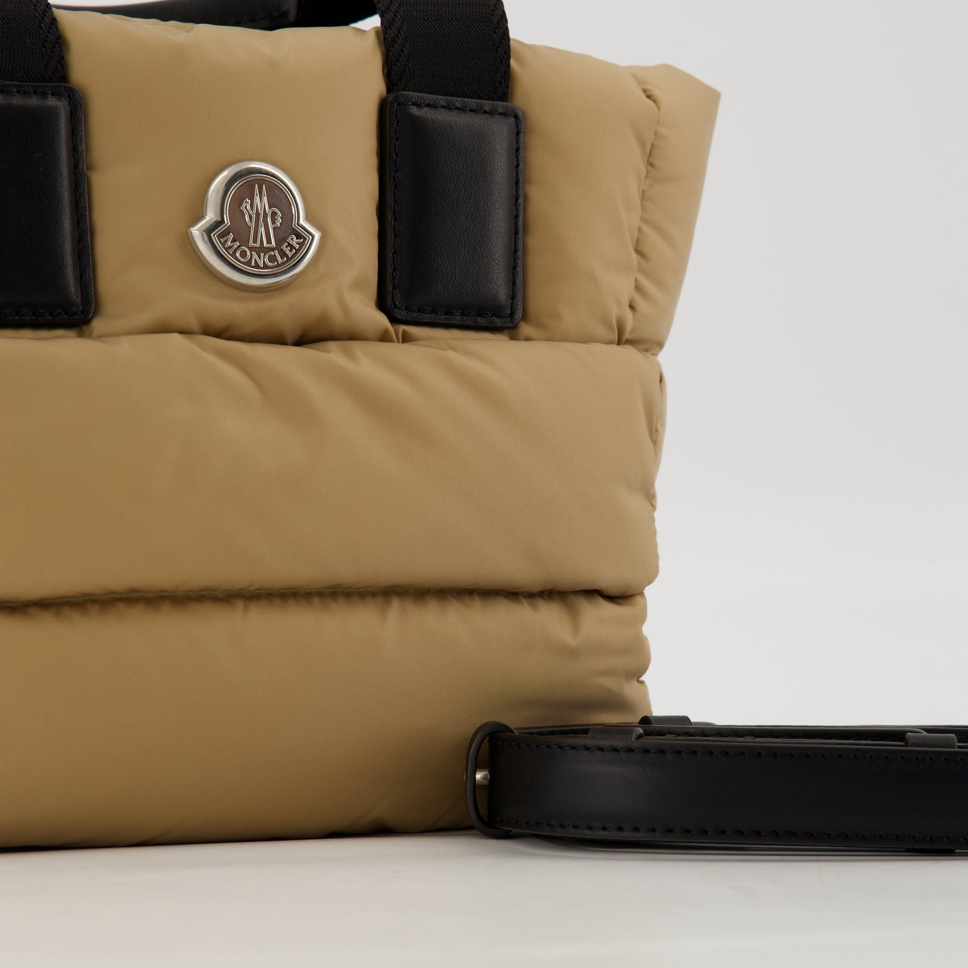 Moncler Mini cabas Caradoc - image 3