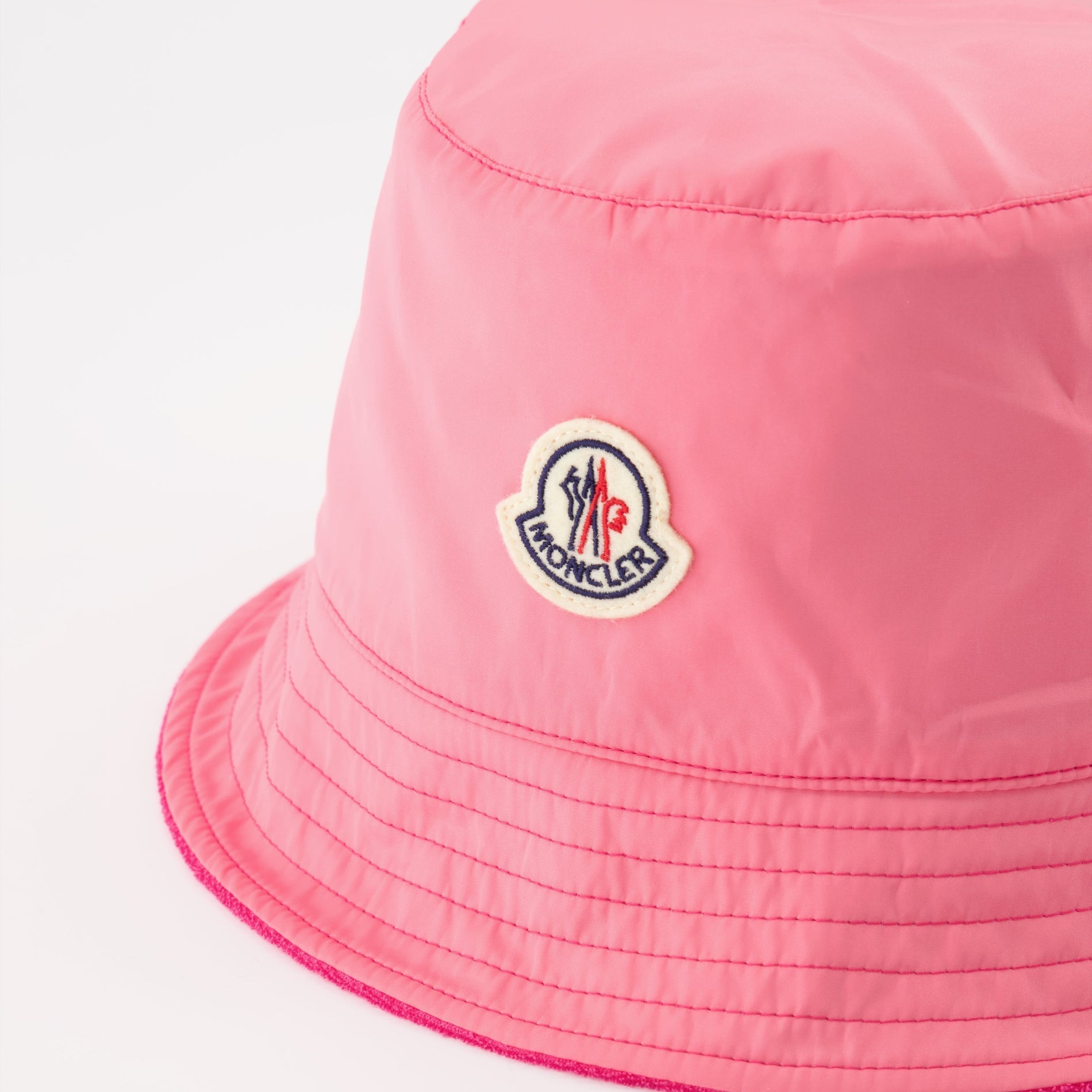 Moncler Terry Cloth Bucket Hat with Logo – Pink - image 4