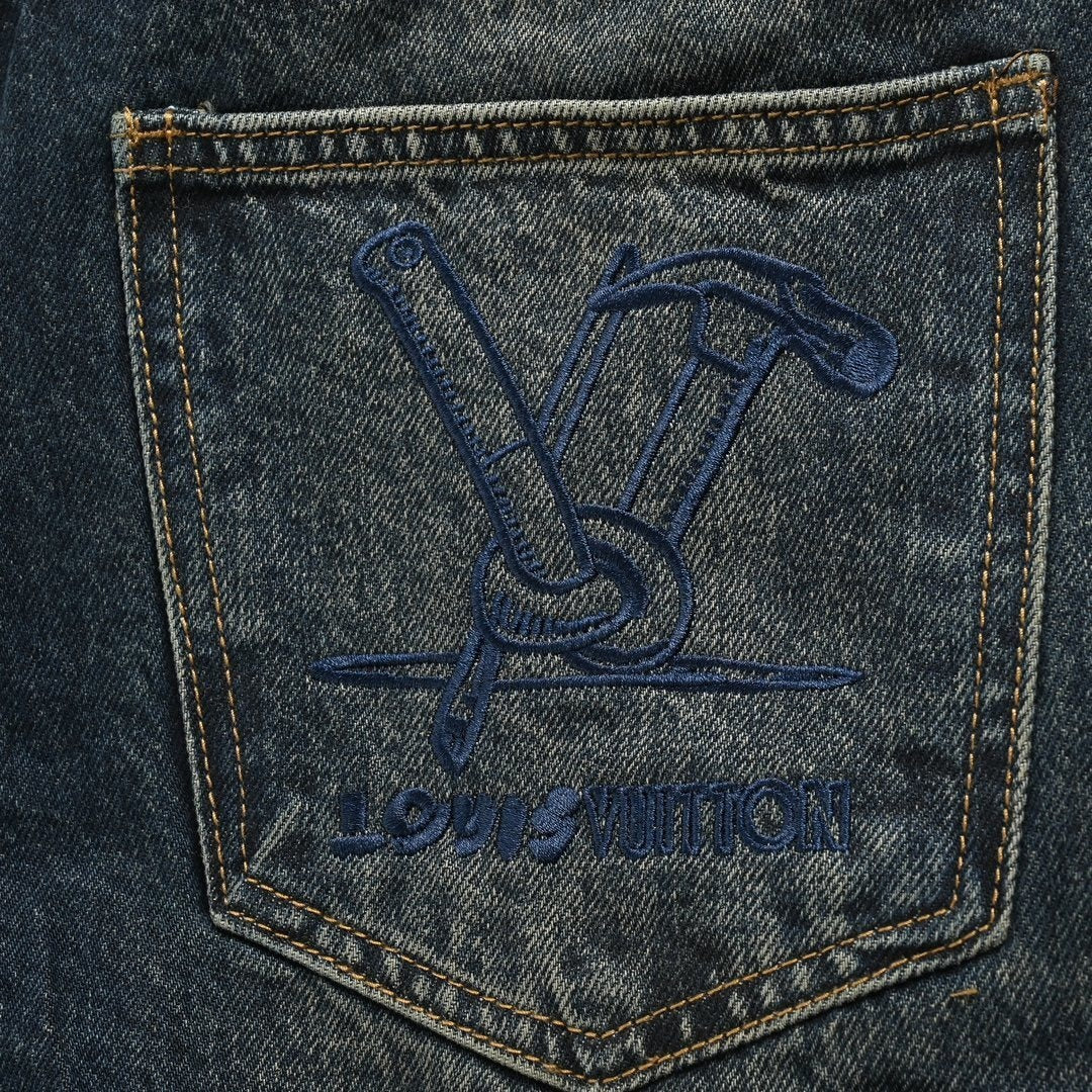 Louis Vuitton Classic Indigo Denim Jeans with Embroidered Back Pocket - image 6