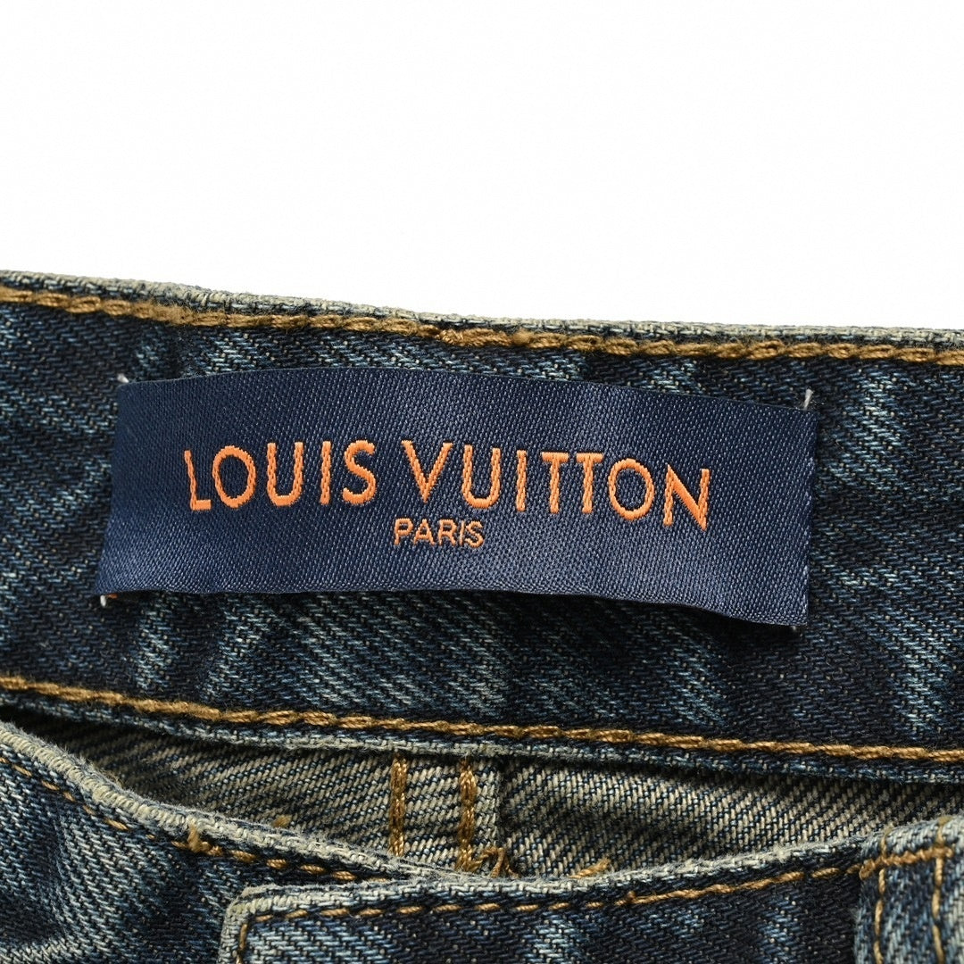 Louis Vuitton Classic Indigo Denim Jeans with Embroidered Back Pocket - image 7