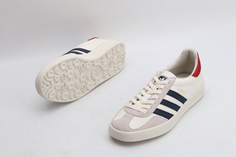 Gucci Adidas x Gucci Gazelle Sneaker W - image 6