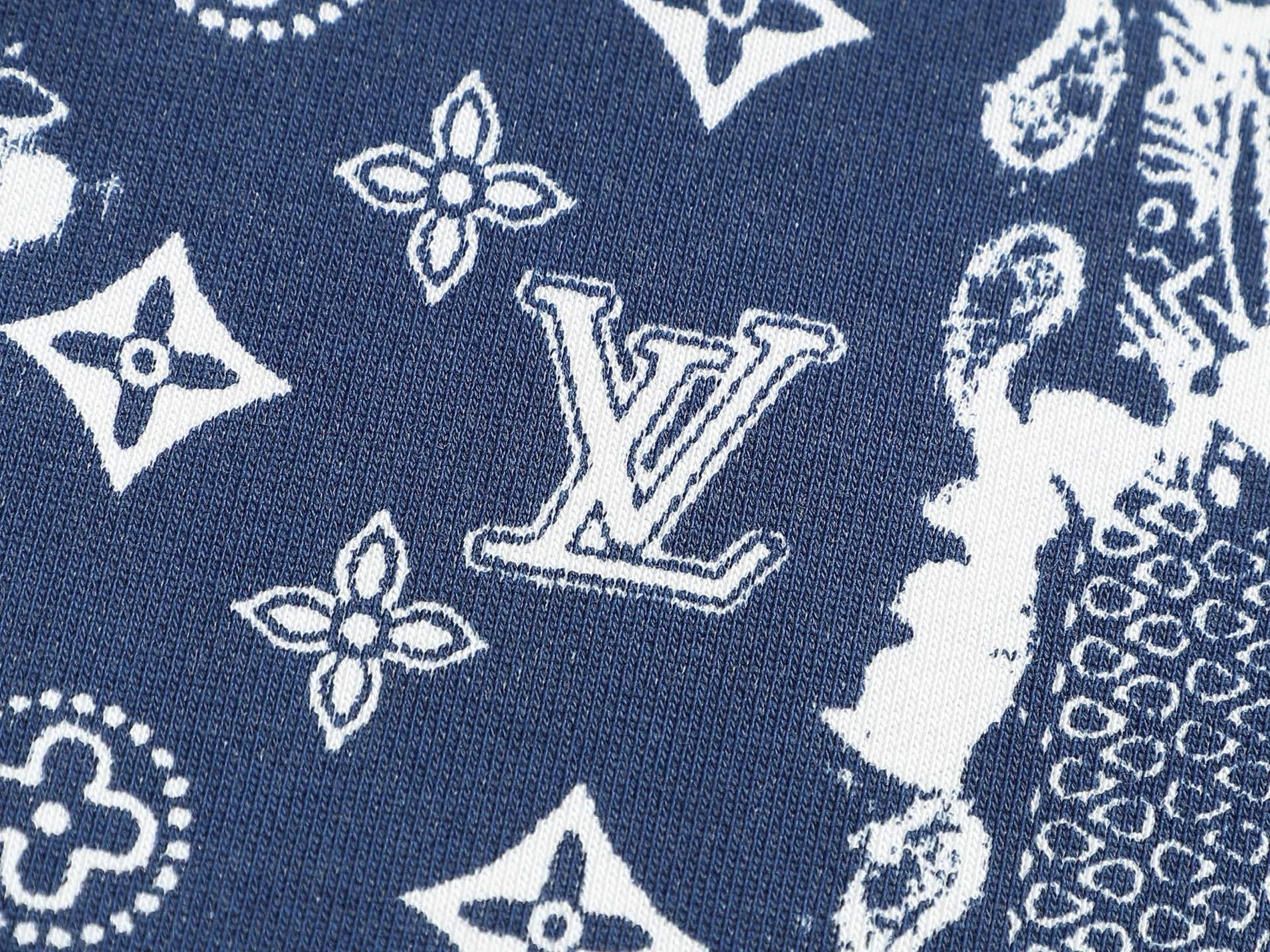 Louis Vuitton LV White Monogram Bandana Print Sweatshirt - image 8