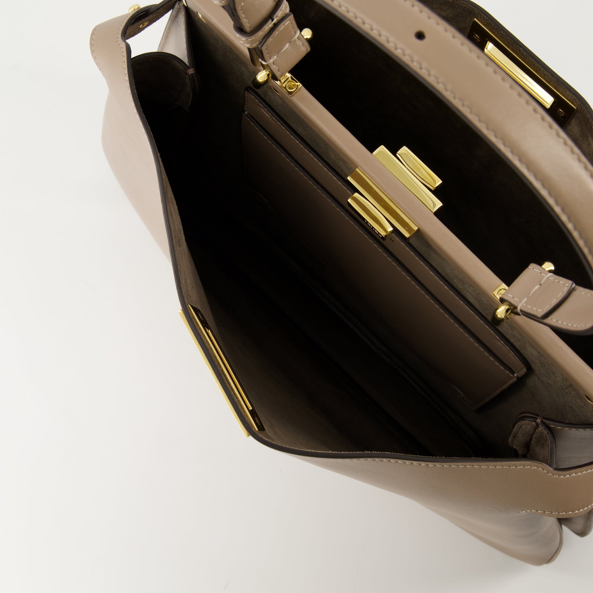 Fendi Peekaboo ISeeU Large – Beige Leather - image 4