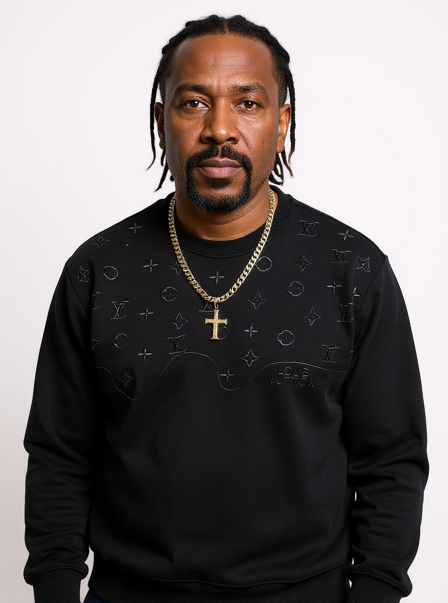 Louis Vuitton LV Black Monogram Sweatshirt - image 3