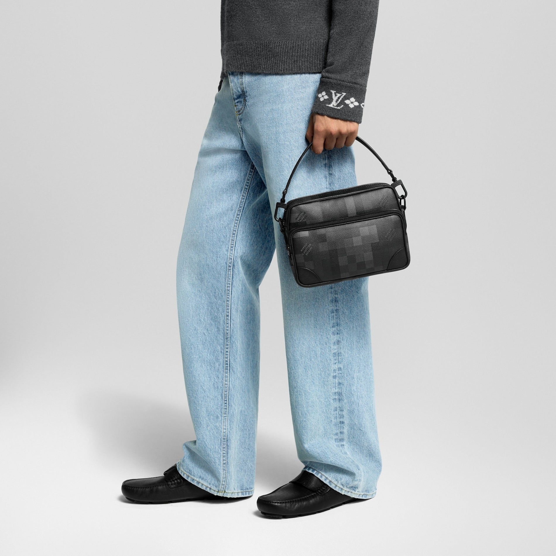 Louis Vuitton Damier Graphite Multi-Pocket Crossbody Bag (Black/Grey) - image 5