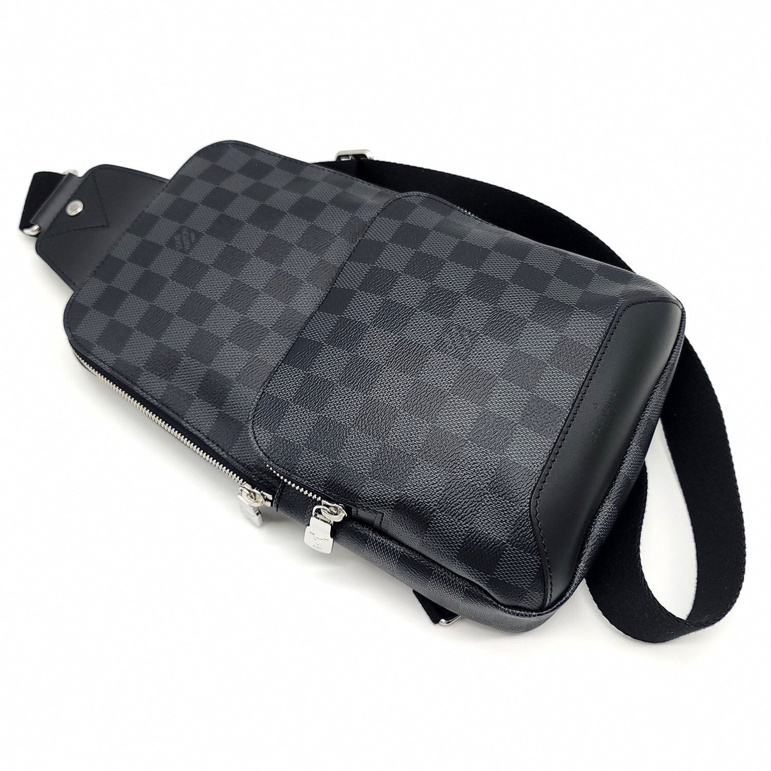 Louis Vuitton Damier Graphite Avenue Sling Backpack - image 4