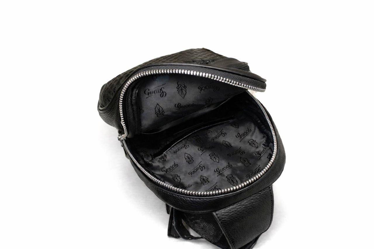 Gucci Marmont Matelassé Leather Crossbody Bag (Black) - image 5